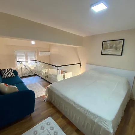 Jon's Duplex *