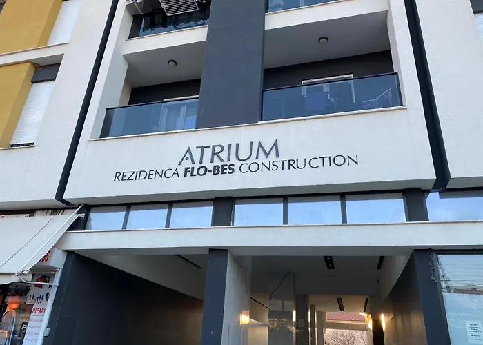 Jon's Duplex * 地拉那